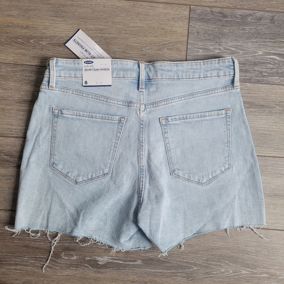 Old Navy High Rise Jean Shorts - Picture 2 of 2